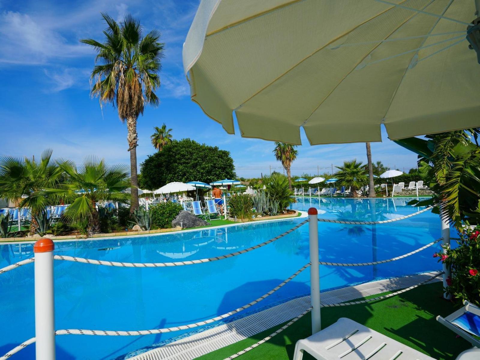 Villaggio Residence Bahja Paola Kültér fotó